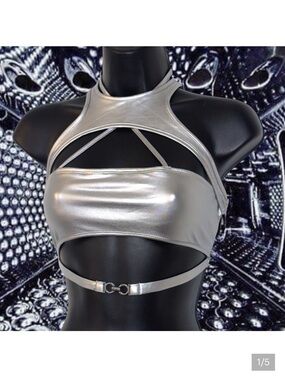 New Medium Silver Metallic Cutout Halter Crop Top Rave Festival Bralette Y2k